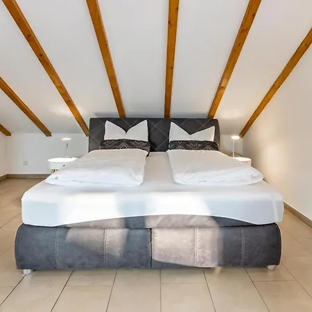 Martin Lafar * Ohningen