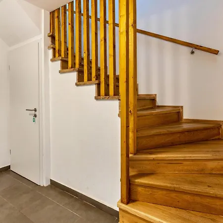 Martin Lafar Apartment Ohningen