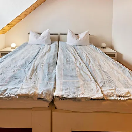 Martin Lafar דירה *